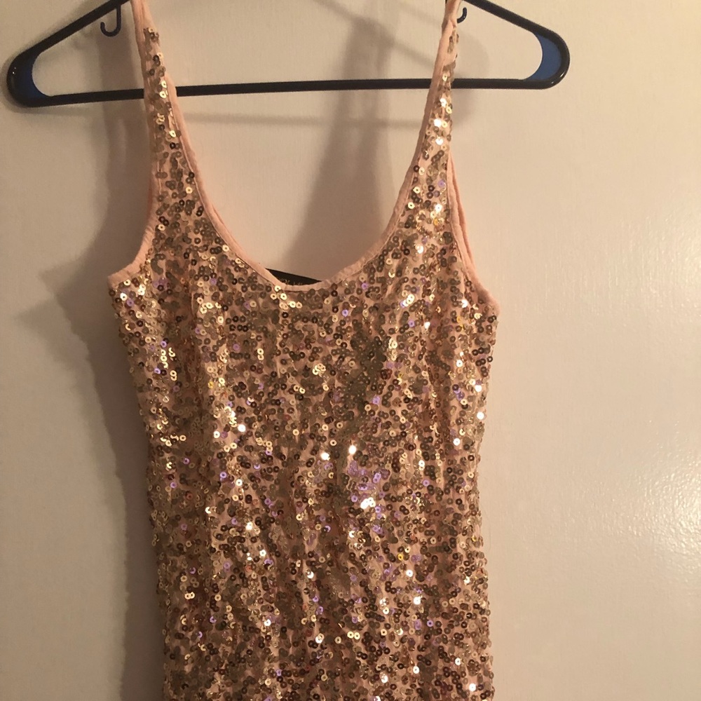 Rosegold sequin top